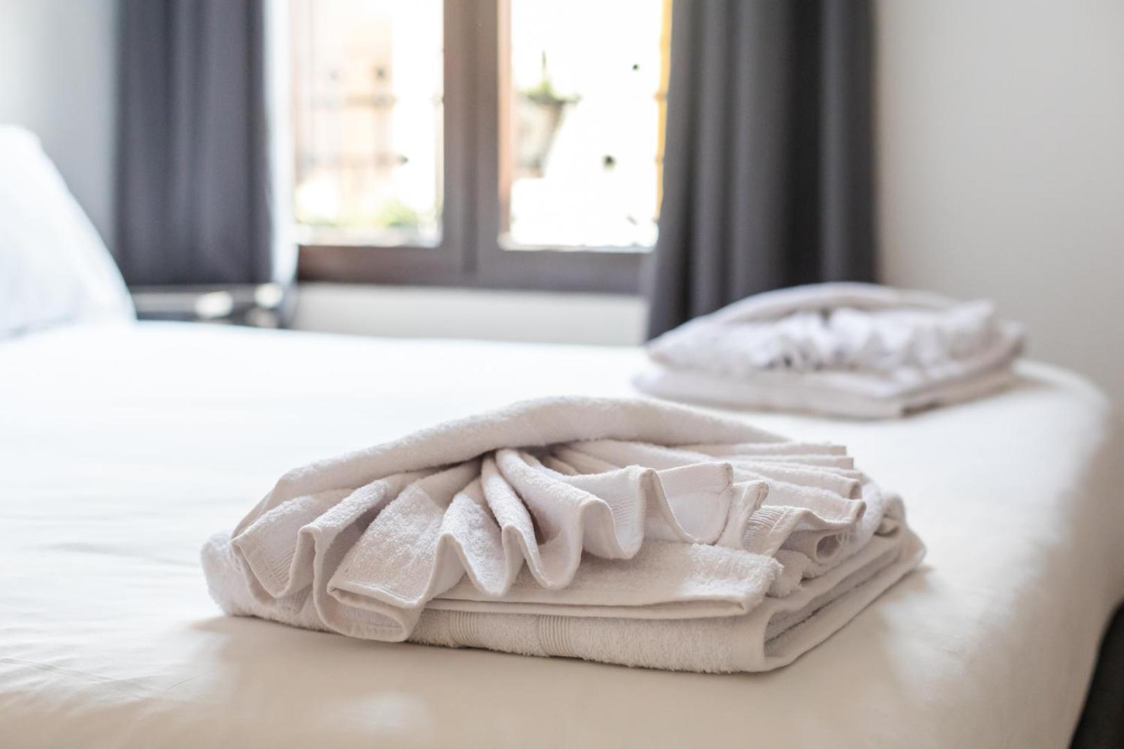 Mestalla River Apartment Валенсия Екстериор снимка